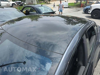 2022 Tesla Model S Plaid – miniatura 12