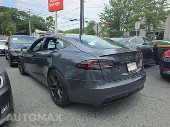 2022 Tesla Model S Plaid – miniatura 2