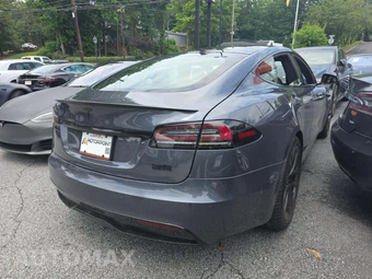 2022 Tesla Model S Plaid – miniatura 3