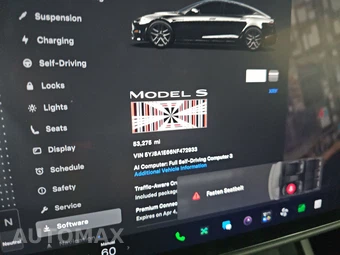 2022 Tesla Model S Plaid – miniatura 12
