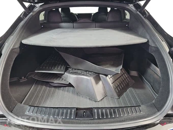 2022 Tesla Model S Plaid – miniatura 16