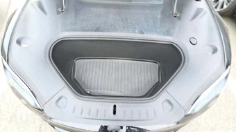 2022 Tesla Model S Plaid – miniatura 20
