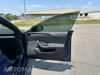 2022 Tesla Model S Plaid - miniatura 24