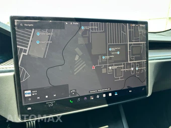 2022 Tesla Model S Plaid - miniatura 25