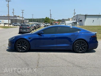 2022 Tesla Model S Plaid - miniatura 8