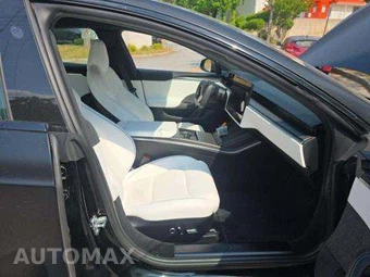 2022 Tesla Model S Plaid - miniatura 18