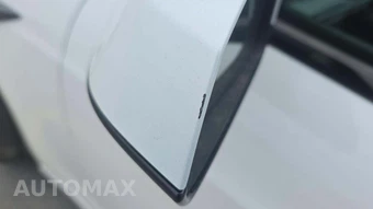 2022 Tesla Model S Plaid – miniatura 33