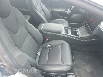 2022 Tesla Model S Plaid – miniatura 8