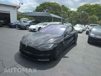 2022 Tesla Model S Plaid
