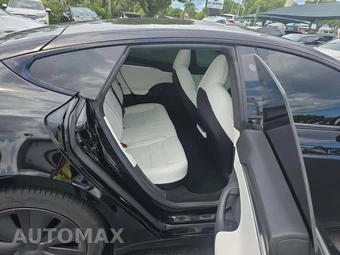 2022 Tesla Model S Plaid - miniatura 17