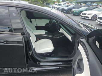 2022 Tesla Model S Plaid - miniatura 19