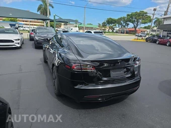 2022 Tesla Model S Plaid - miniatura 2