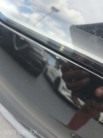 2022 Tesla Model S Plaid - miniatura 22