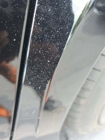 2022 Tesla Model S Plaid - miniatura 26