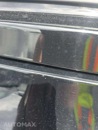 2022 Tesla Model S Plaid - miniatura 27