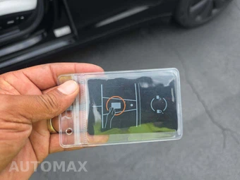 2022 Tesla Model S Plaid - miniatura 8