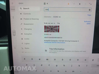 2022 Tesla Model S Plaid - miniatura 9