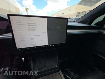 2022 Tesla Model X – miniatura 7
