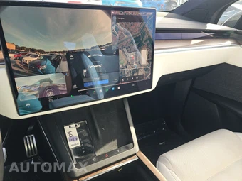 2022 Tesla Model X - miniatura 11