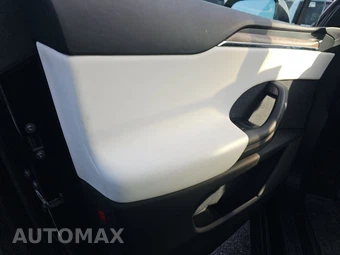 2022 Tesla Model X - miniatura 9