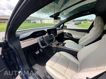 2022 Tesla Model X - miniatura 11