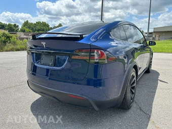 2022 Tesla Model X - miniatura 5