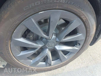 2022 Tesla Model X – miniatura 22