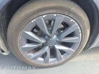 2022 Tesla Model X – miniatura 23