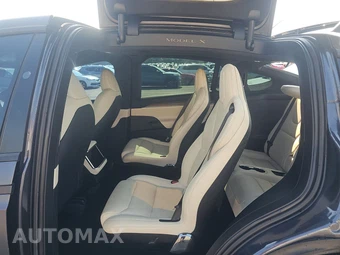 2022 Tesla Model X – miniatura 13