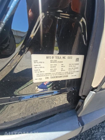 2022 Tesla Model X - miniatura 15