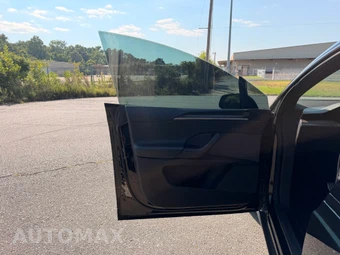 2022 Tesla Model X – miniatura 12