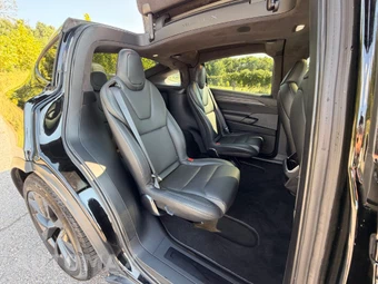 2022 Tesla Model X – miniatura 14