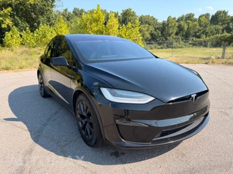 2022 Tesla Model X – miniatura 3