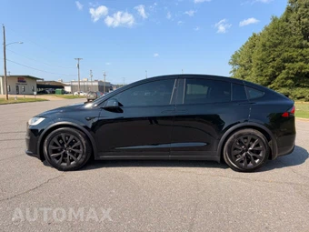 2022 Tesla Model X – miniatura 8
