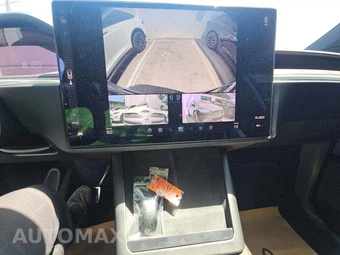 2022 Tesla Model X – miniatura 10