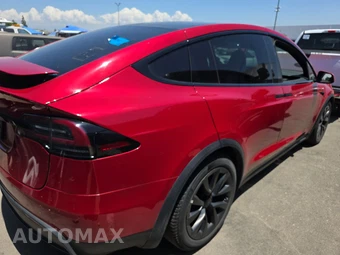2022 Tesla Model X - miniatura 4