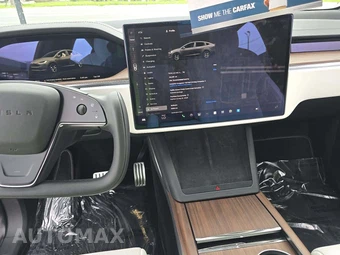 2022 Tesla Model X – miniatura 10