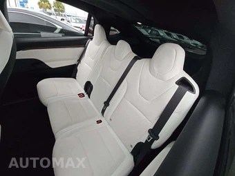 2022 Tesla Model X – miniatura 13