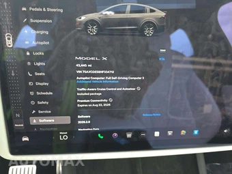 2022 Tesla Model X – miniatura 9