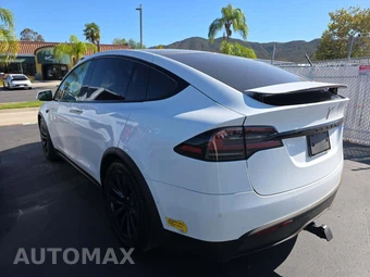 2022 Tesla Model X – miniatura 2