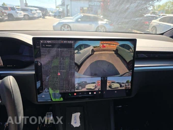 2022 Tesla Model X – miniatura 10