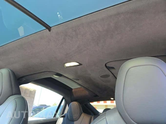 2022 Tesla Model X – miniatura 11
