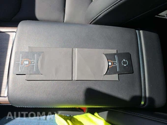 2022 Tesla Model X – miniatura 8