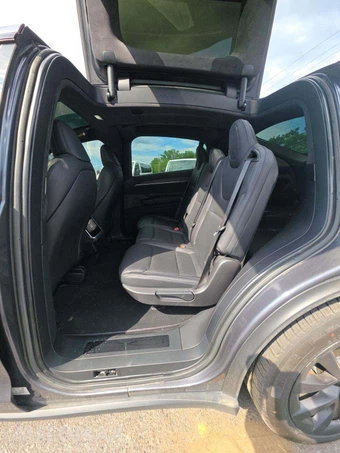 2022 Tesla Model X – miniatura 10
