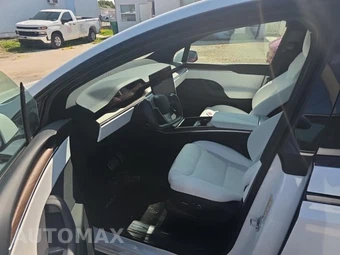 2022 Tesla Model X – miniatura 13