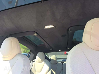 2022 Tesla Model X Plaid - miniatura 11