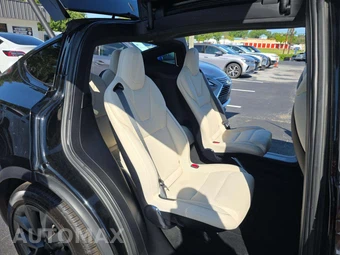 2022 Tesla Model X Plaid - miniatura 18