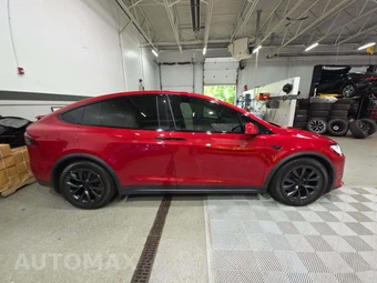 2022 Tesla Model X Plaid – miniatura 4