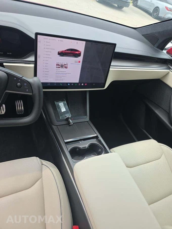 2022 Tesla Model X Plaid - miniatura 10