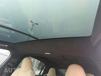 2022 Tesla Model X Plaid - miniatura 11